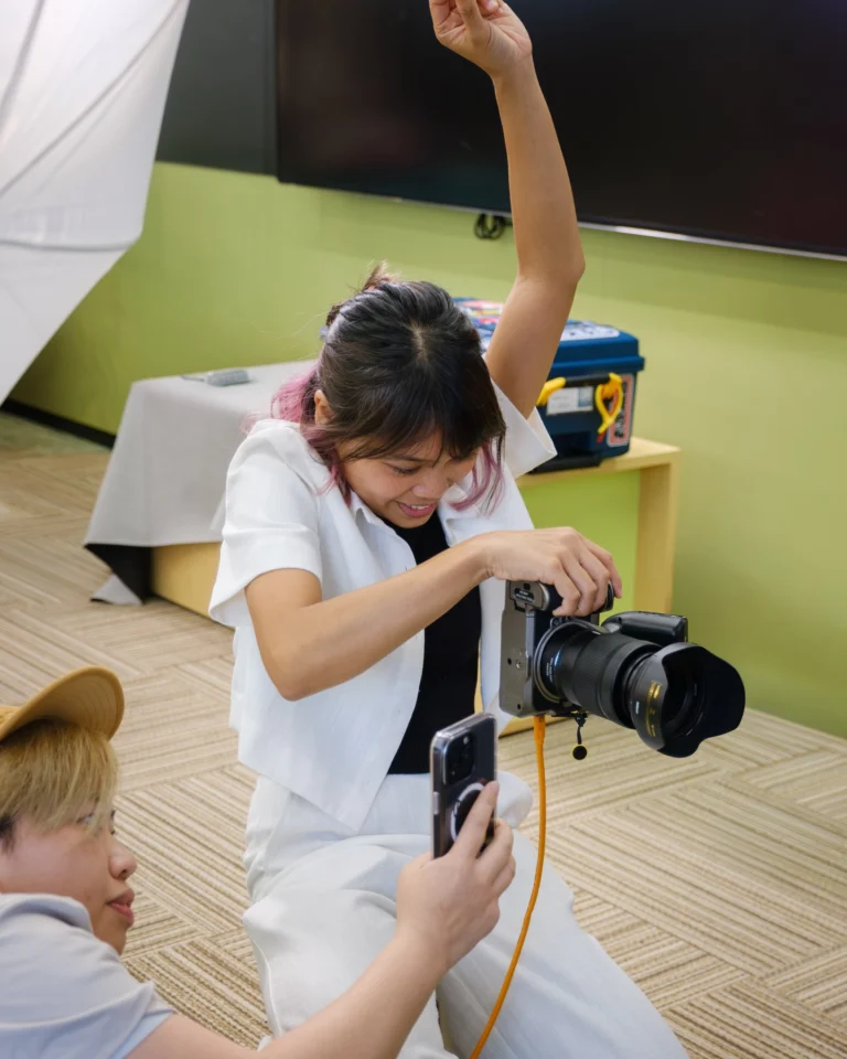 Instagram post from awwwmoments.hk. This post is in position 1.